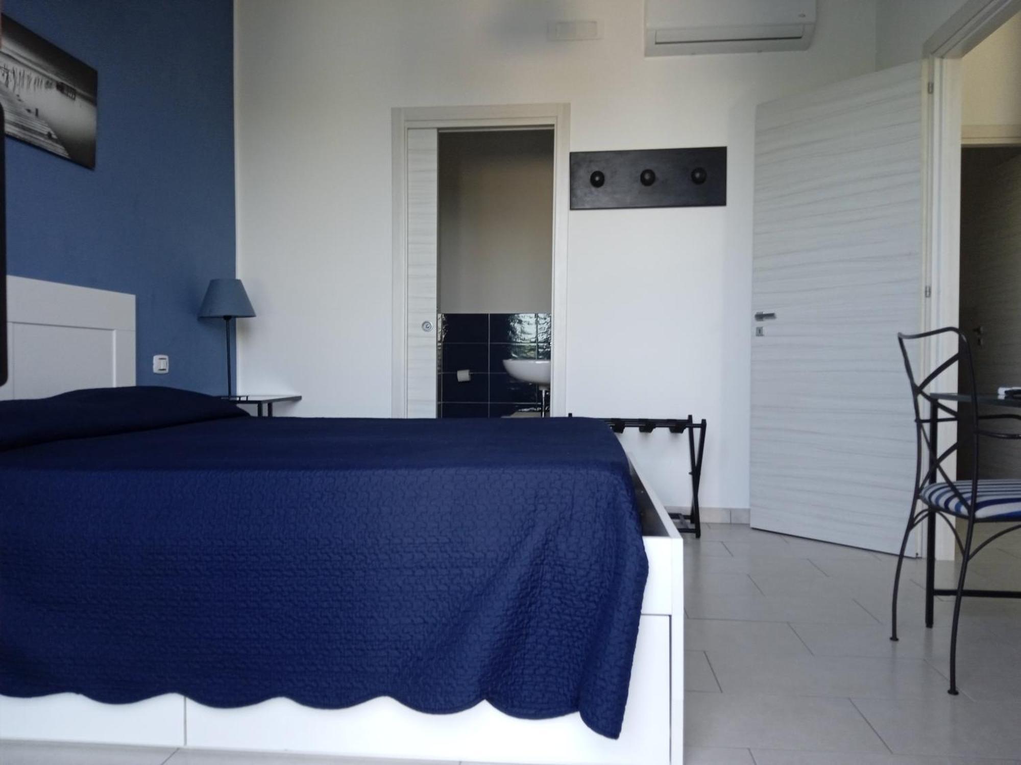 Twin Villas Rodia Bilik gambar